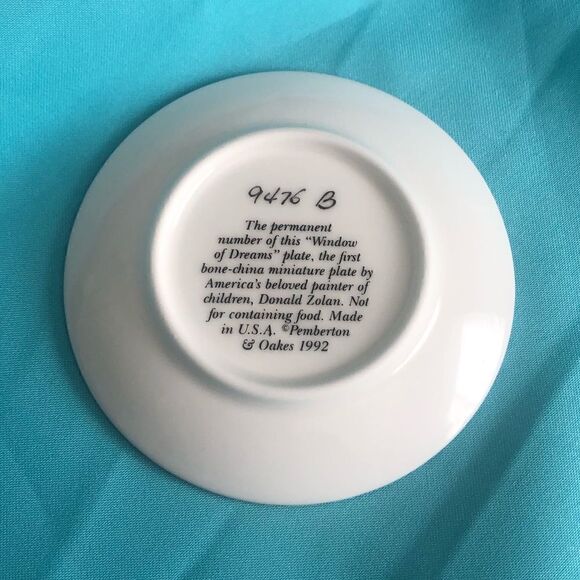 “Window of Dreams” miniature collectible plate. - Picture 2 of 3
